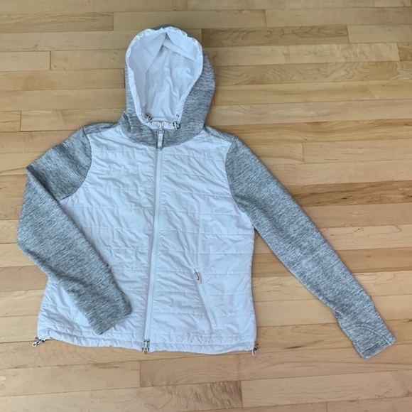 Athleta Cozier Insulated Hoodie Jacket - Picture 2 of 12